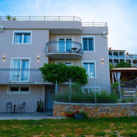 Ferienhaus Nera プロミン エクステリア 写真